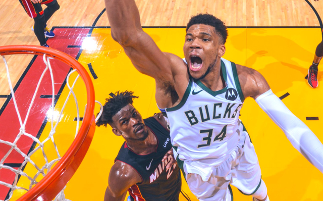  巴特勒三双热火横扫篮网晋级  